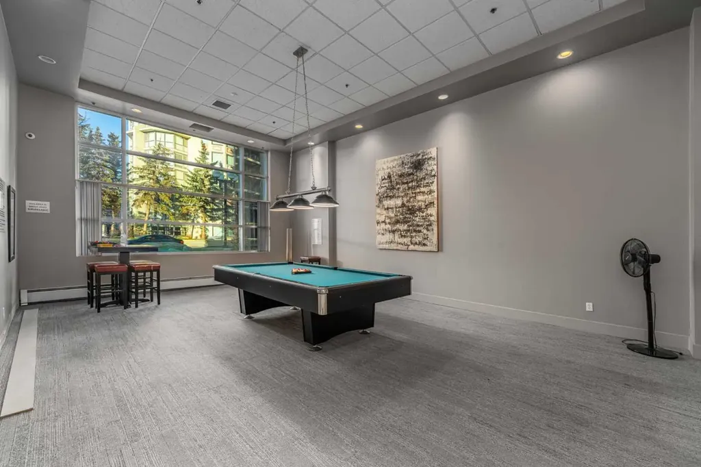 1121 6 Avenue SW Calgary AB T2P 5J4