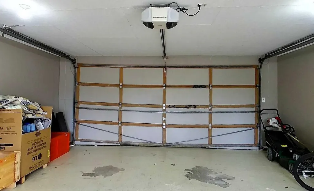 4347 9th Avenue Edson AB T7E 1B4