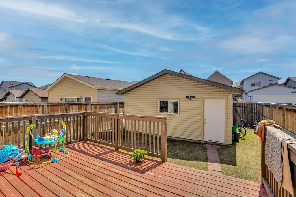 197 Skyview Springs Crescent NE Calgary AB T3N0B8