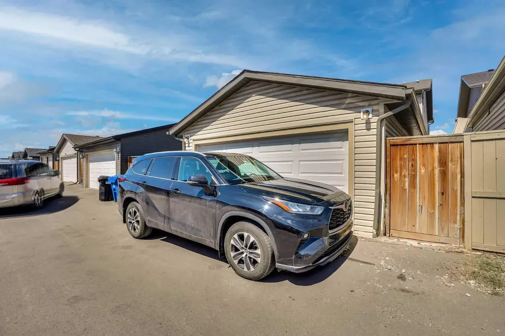 197 Skyview Springs Crescent NE Calgary AB T3N0B8
