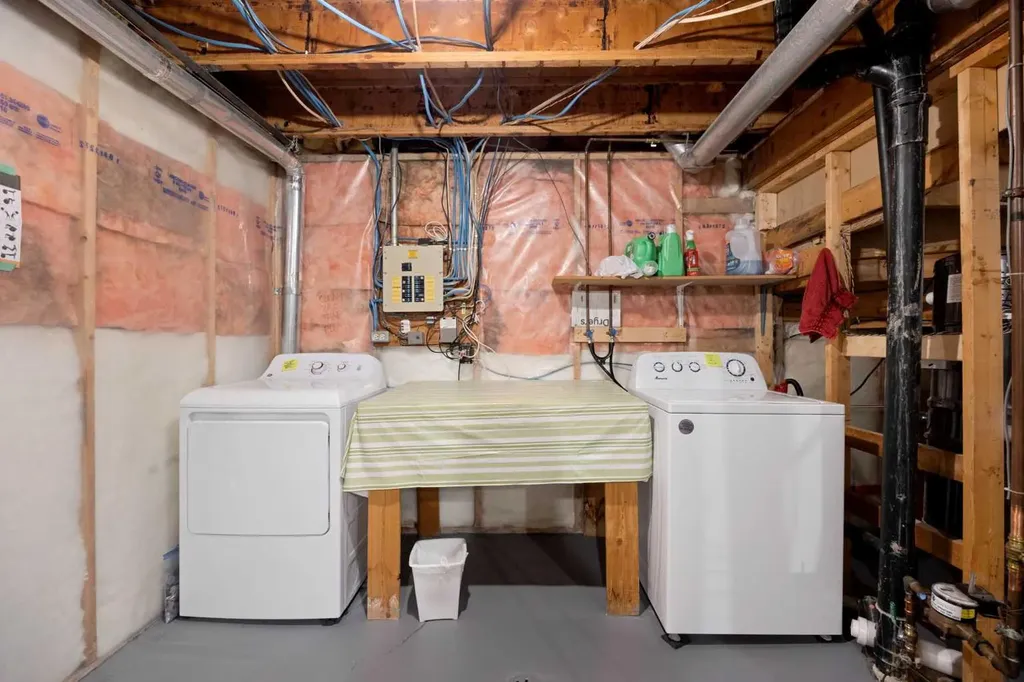 113 Sirius Avenue Fort Mcmurray AB T9H 3B8