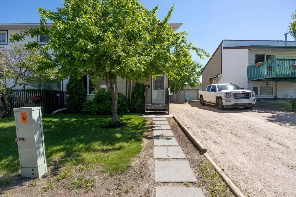 113 Sirius Avenue Fort Mcmurray AB T9H 3B8