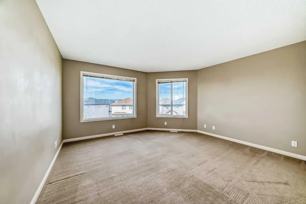 60 Sunset Circle Cochrane AB T4C0C3