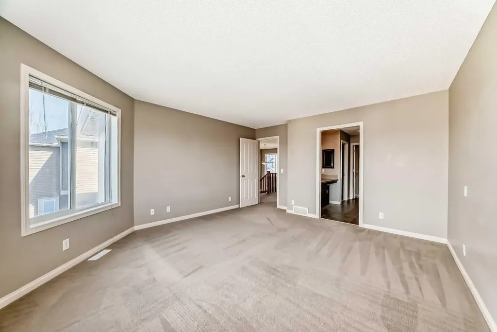 60 Sunset Circle Cochrane AB T4C0C3