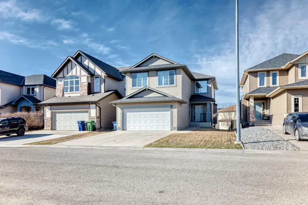 60 Sunset Circle Cochrane AB T4C0C3