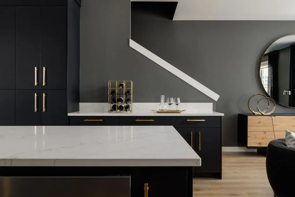 8155 8 Avenue SW Calgary AB T3H 6B1