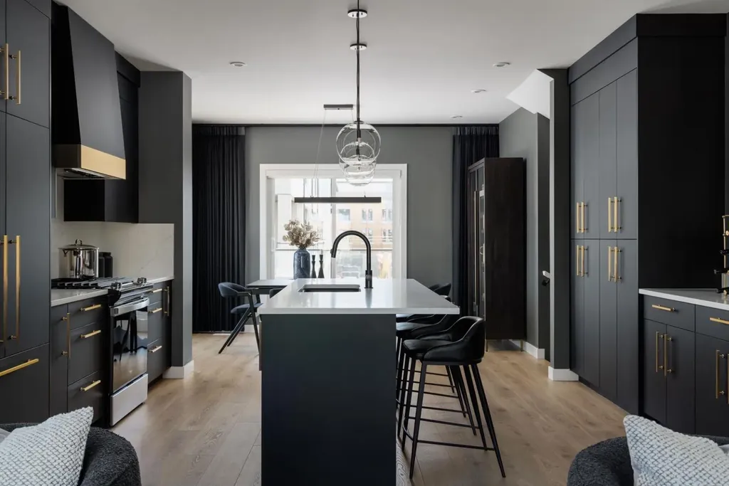 8155 8 Avenue SW Calgary AB T3H 6B1