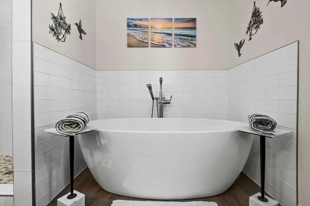 32529 Range Road 52 Rural Mountain View County AB T0M 1X0