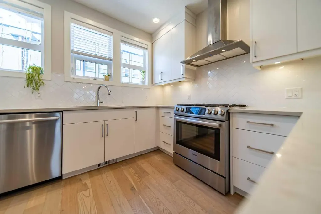 4020 Norford Avenue NW Calgary AB T3B 6G6