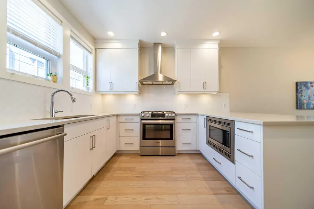 4020 Norford Avenue NW Calgary AB T3B 6G6