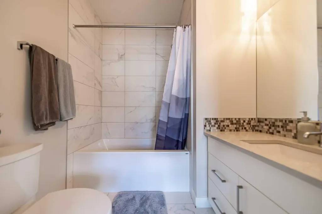 4020 Norford Avenue NW Calgary AB T3B 6G6