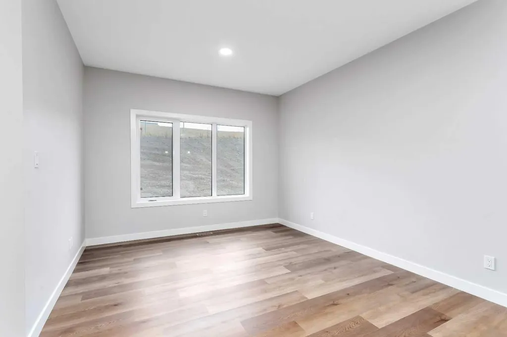 58 Concord Rise Sylvan Lake AB T4S 0N7