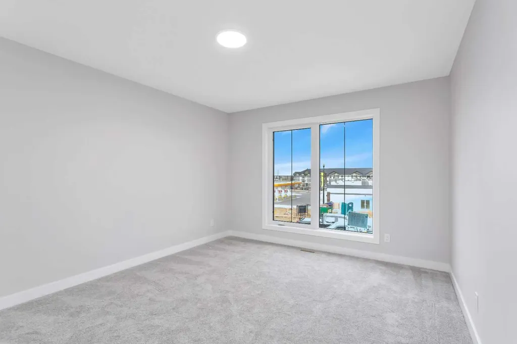 58 Concord Rise Sylvan Lake AB T4S 0N7