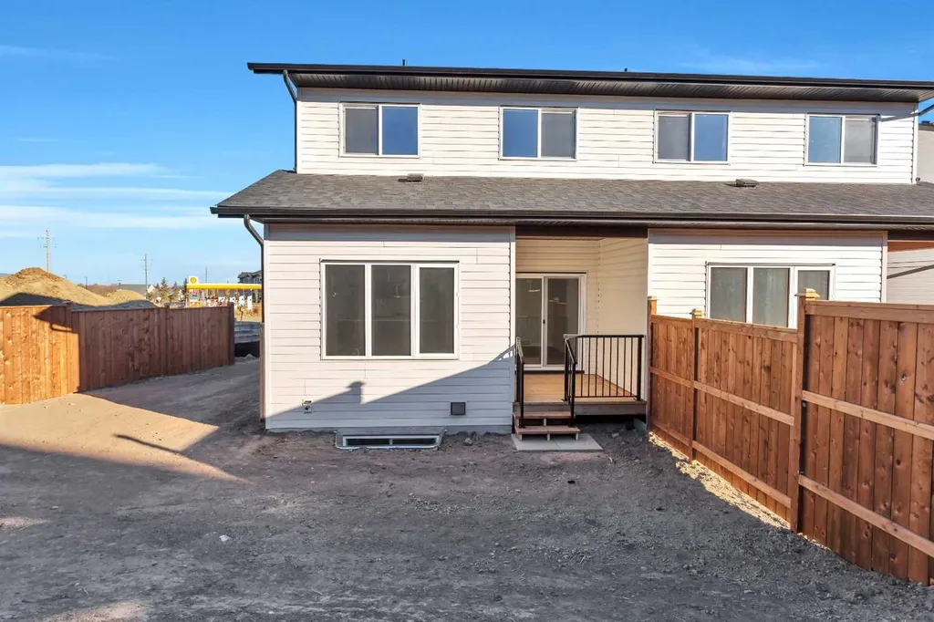 58 Concord Rise Sylvan Lake AB T4S 0N7