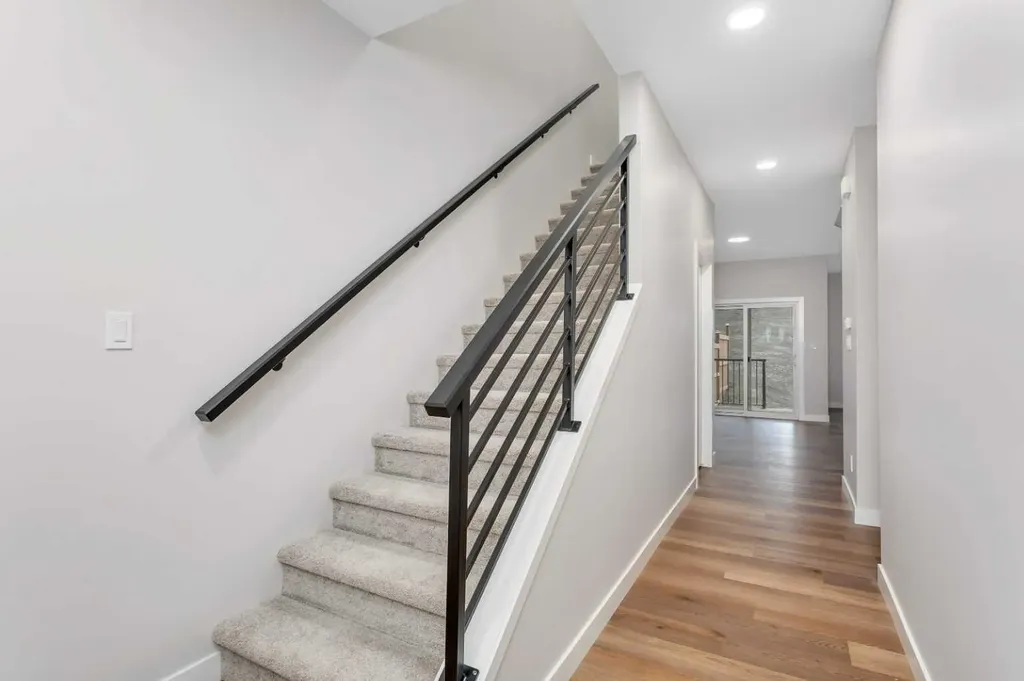 58 Concord Rise Sylvan Lake AB T4S 0N7