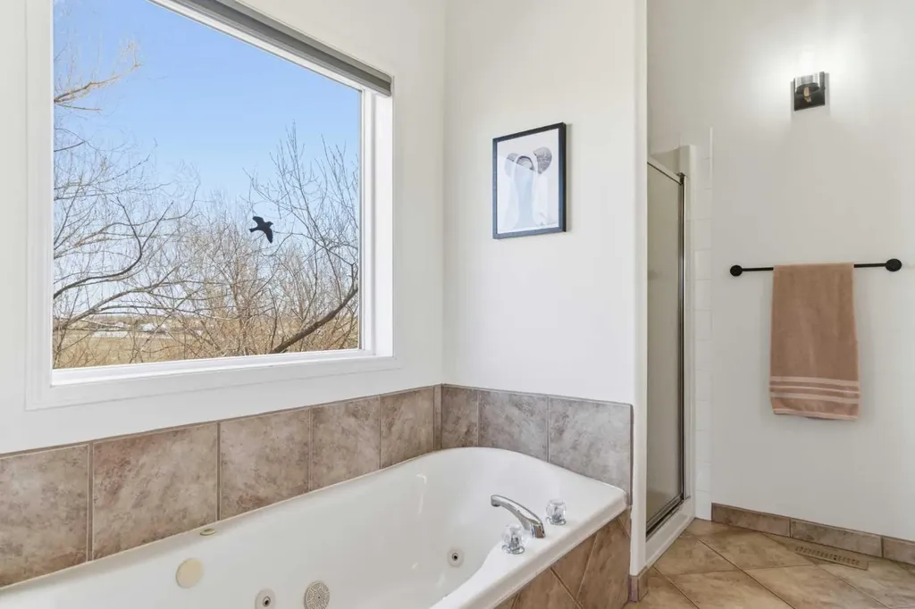 251002 Range Road 262 Rural Wheatland County AB T1P 0T5