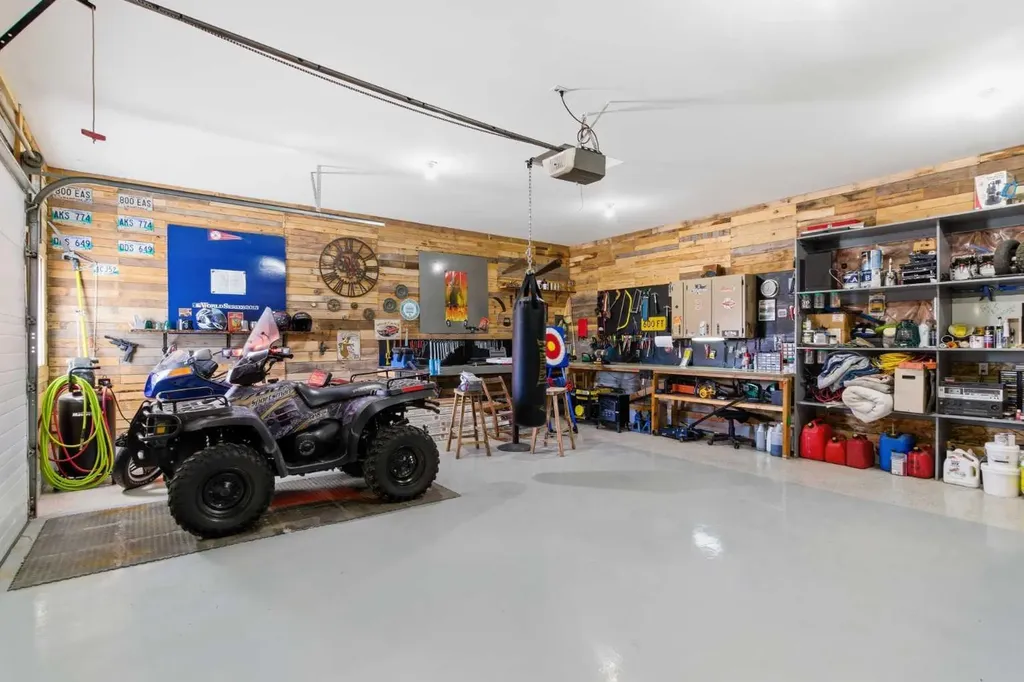 251002 Range Road 262 Rural Wheatland County AB T1P 0T5