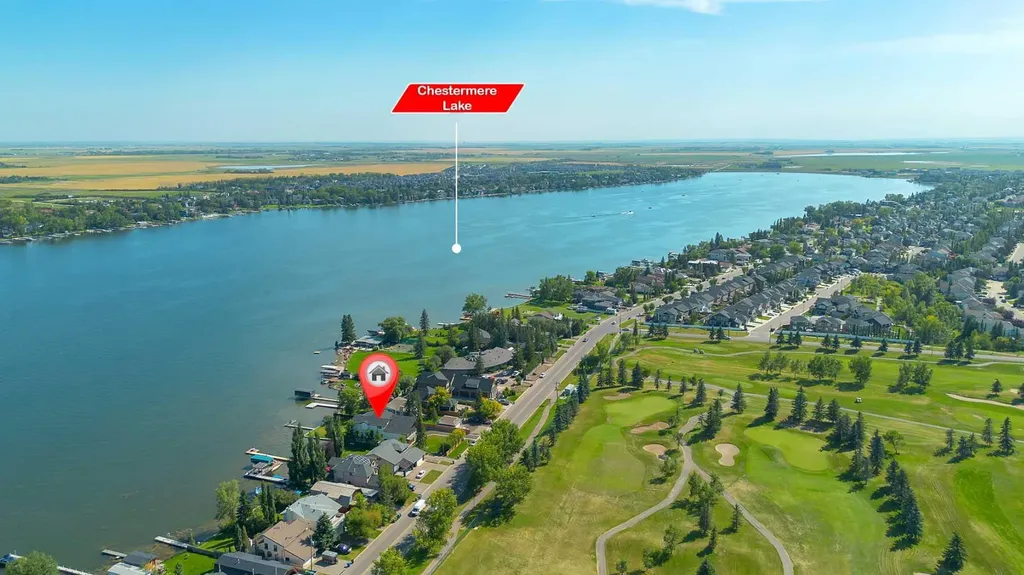476 West Chestermere Drive Chestermere AB T1X 1B3