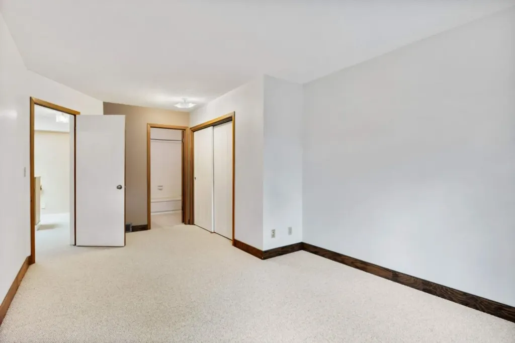 833 5th Street Canmore AB T1W 2G1