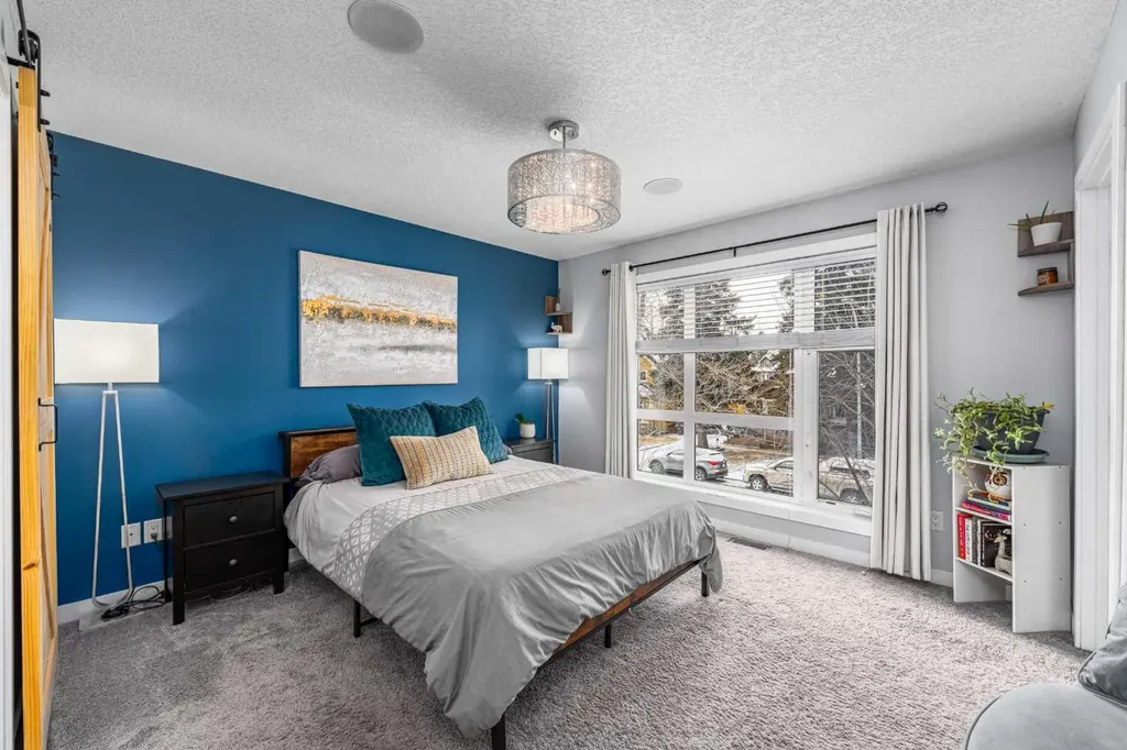 2432 24a Street SW Calgary AB T3E 1W1
