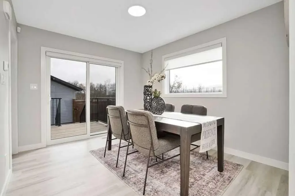206 Cambridge Way Sylvan Lake AB T4S 0V8