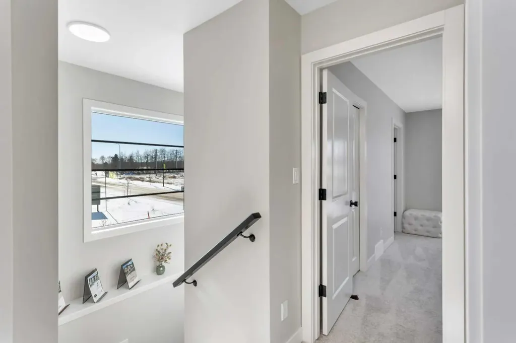 206 Cambridge Way Sylvan Lake AB T4S 0V8