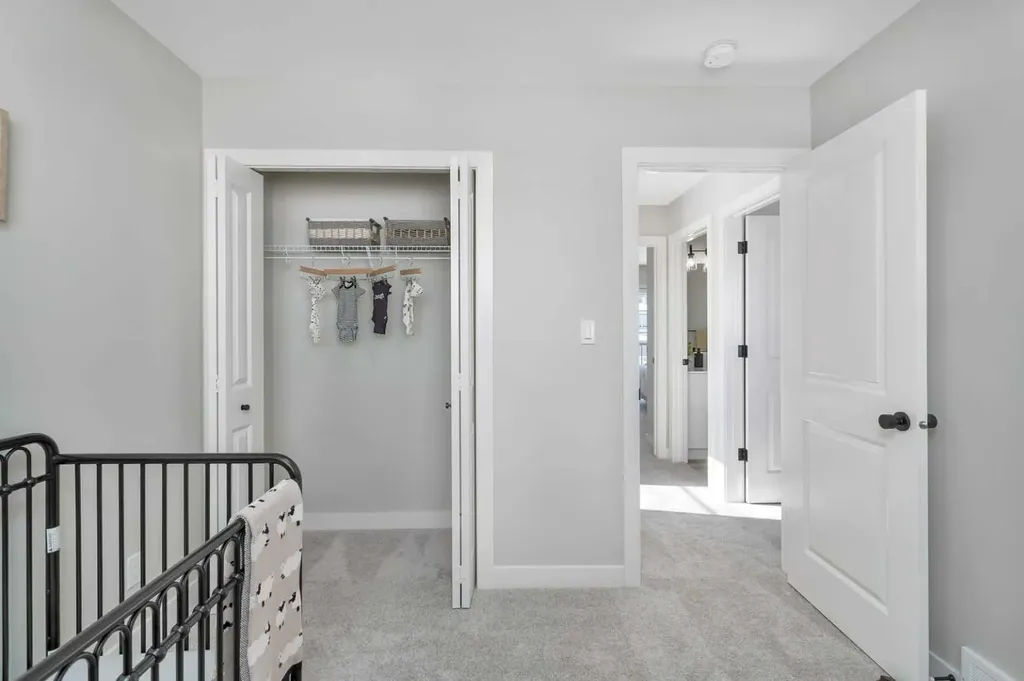 206 Cambridge Way Sylvan Lake AB T4S 0V8