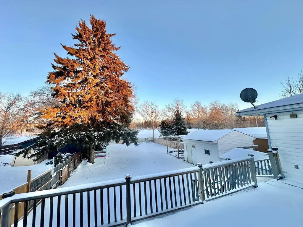 9111 100 Street Lac La Biche AB T0A 2C0