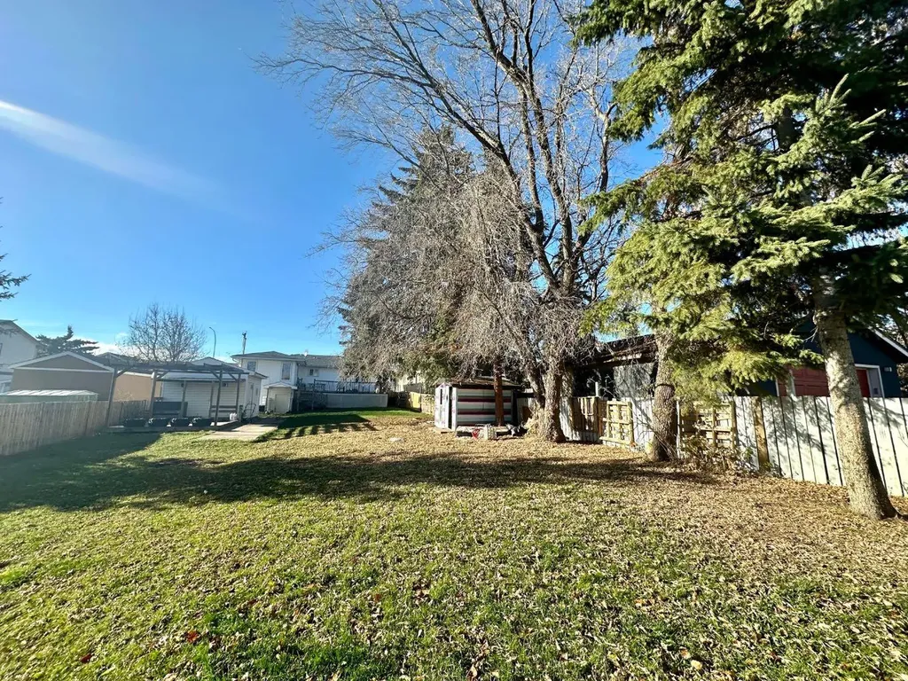 9111 100 Street Lac La Biche AB T0A 2C0