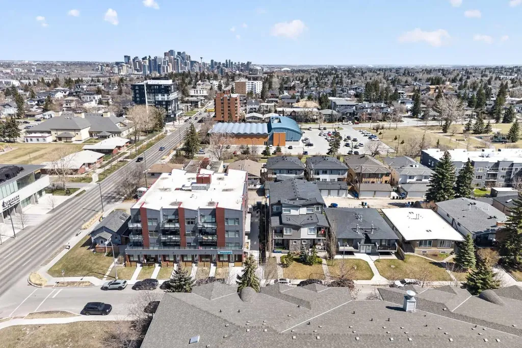 1920 31 Street SW Calgary AB T3E2M9