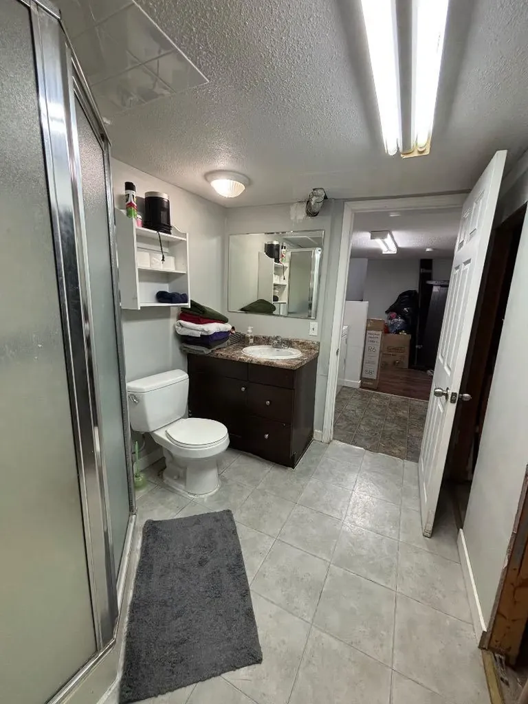 231 14 Street N Lethbridge AB T1H 2V8