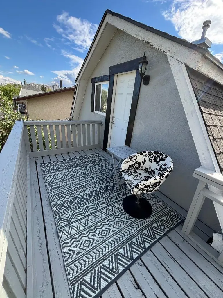 231 14 Street N Lethbridge AB T1H 2V8