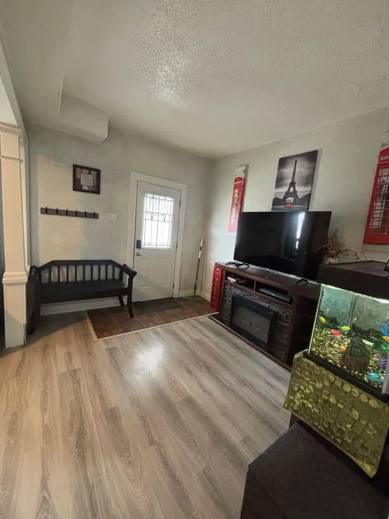 231 14 Street N Lethbridge AB T1H 2V8