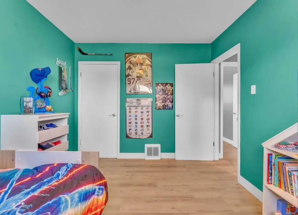 14 1 Street NE Redcliff AB T0J 2P0