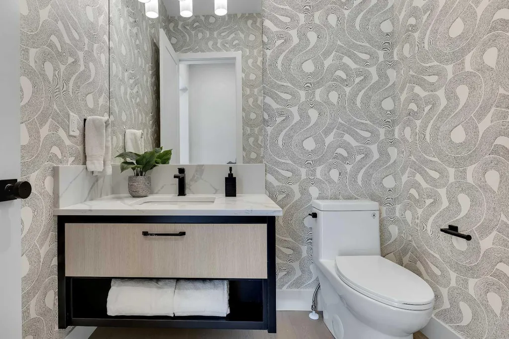 336 Normandy Drive SW Calgary AB T3E 7J6