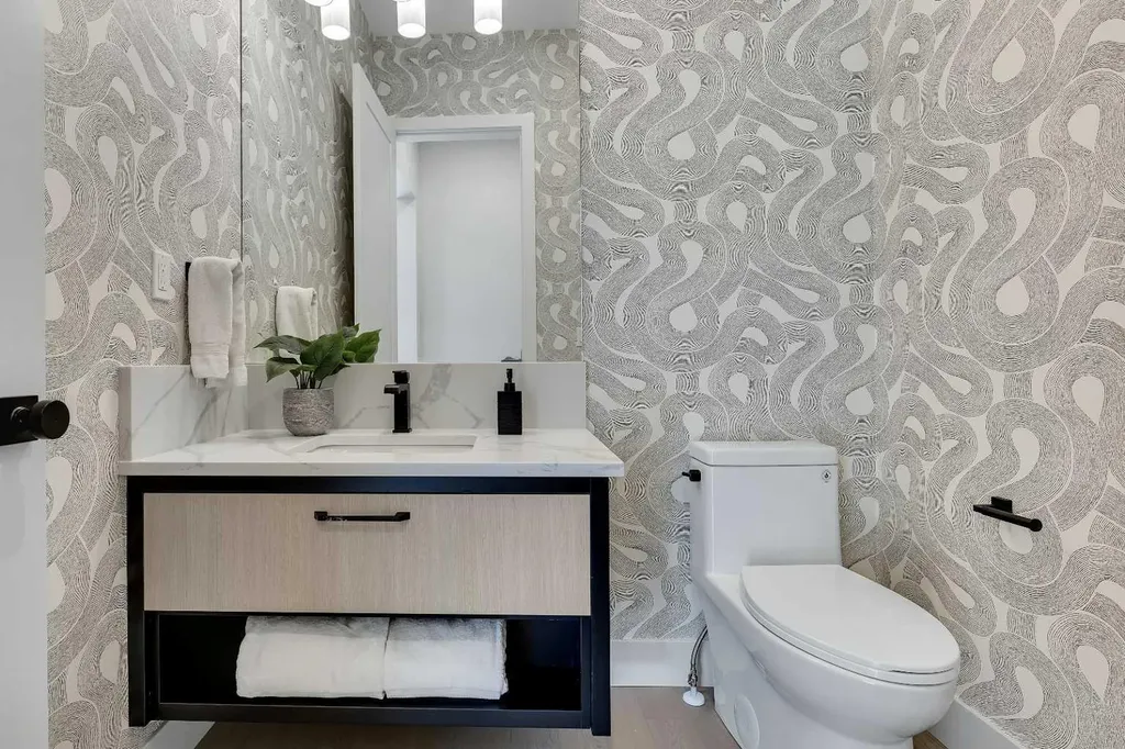 336 Normandy Drive SW Calgary AB T3E 7J6