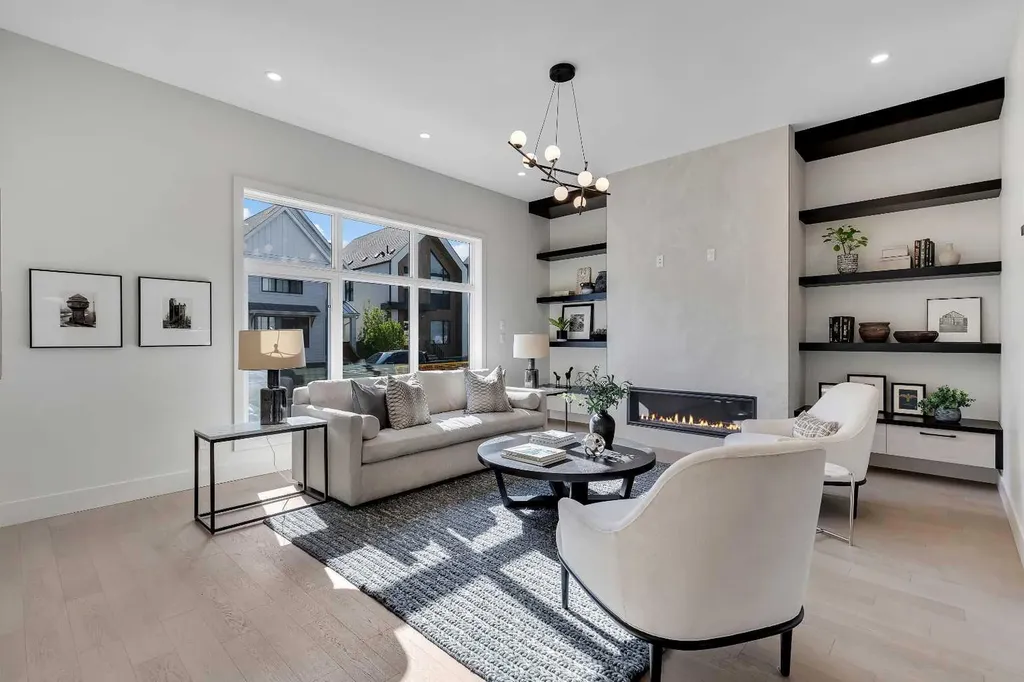 336 Normandy Drive SW Calgary AB T3E 7J6