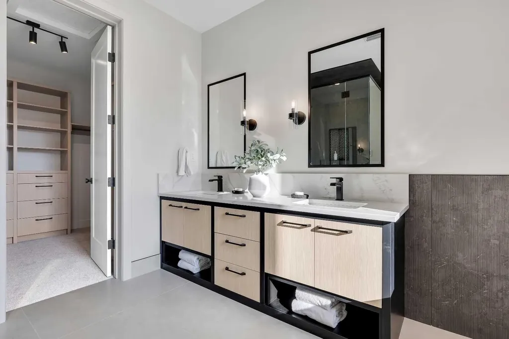 336 Normandy Drive SW Calgary AB T3E 7J6