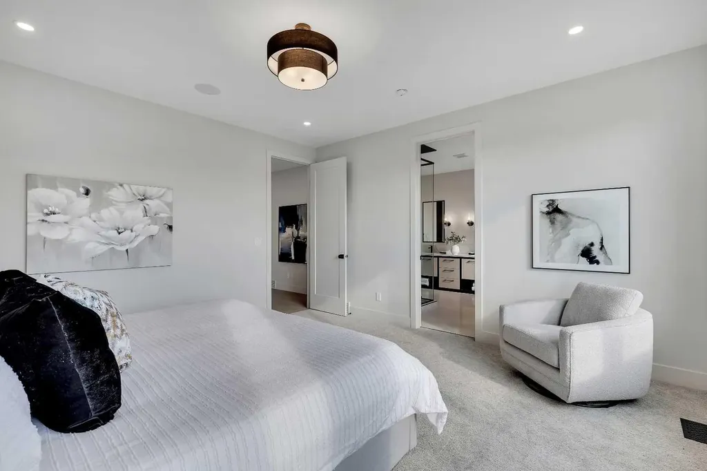 336 Normandy Drive SW Calgary AB T3E 7J6