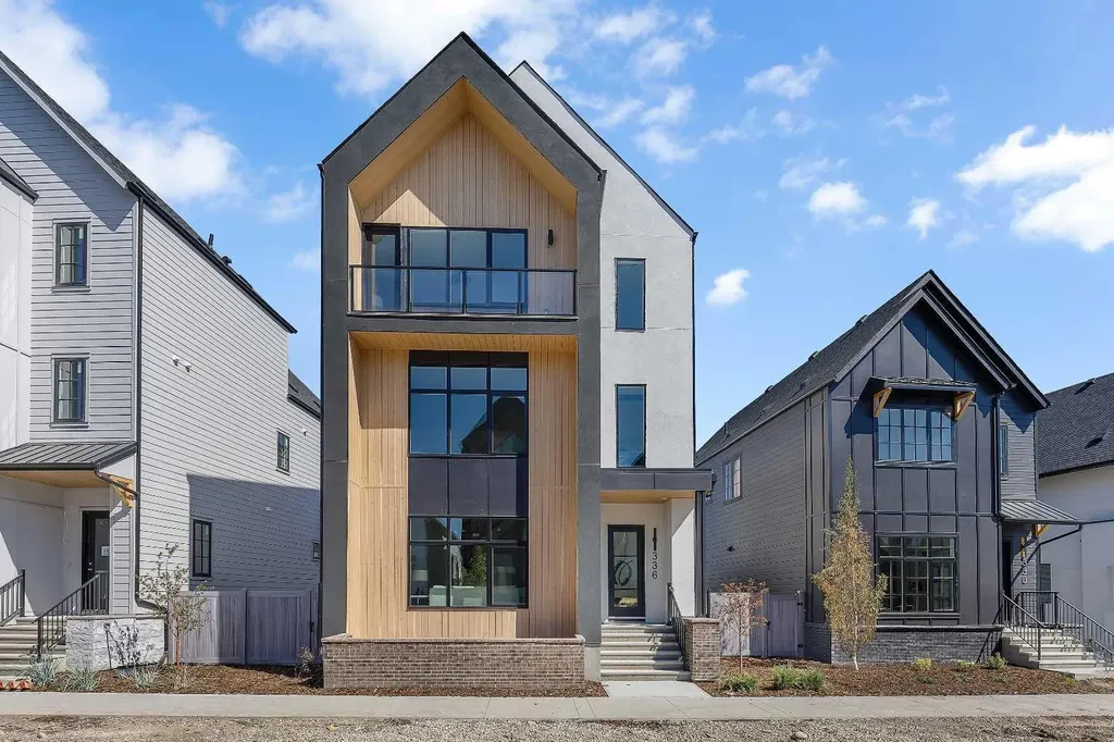 336 Normandy Drive SW Calgary AB T3E 7J6
