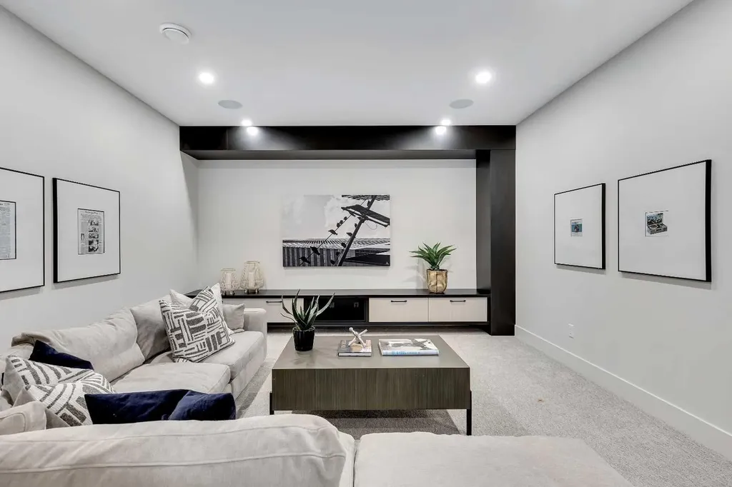 336 Normandy Drive SW Calgary AB T3E 7J6