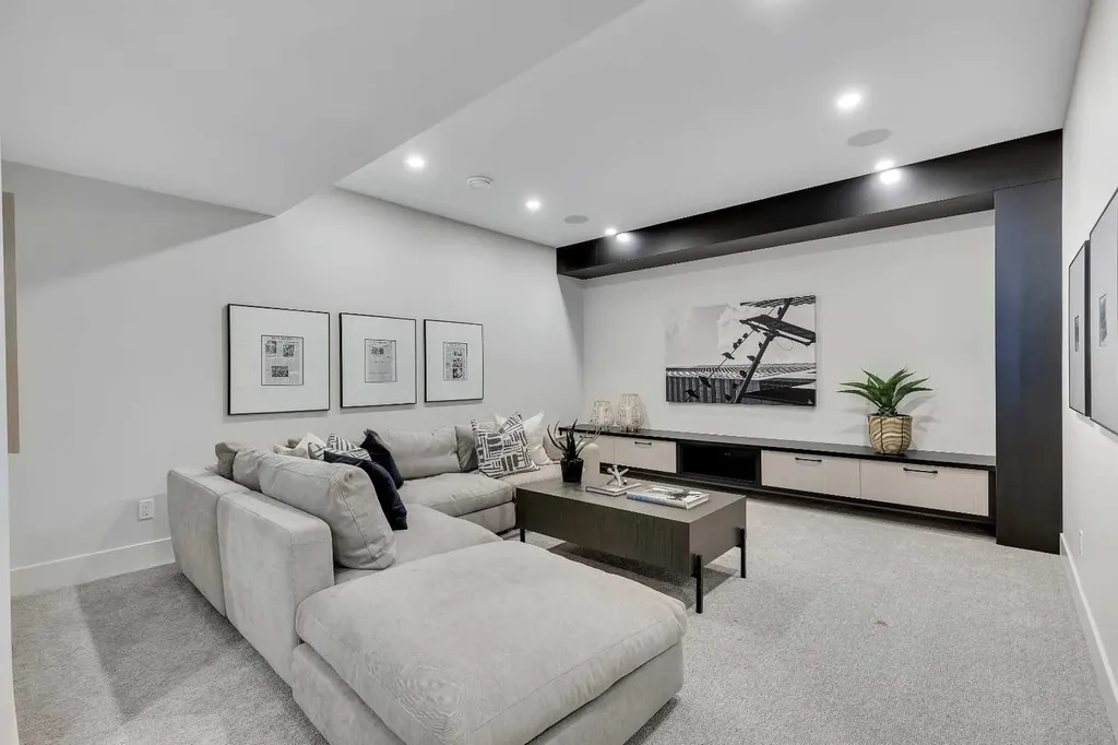 336 Normandy Drive SW Calgary AB T3E 7J6