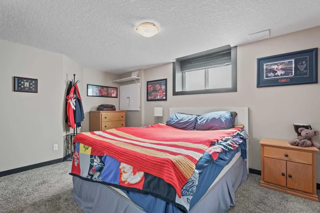64 Drake Landing Crescent Okotoks AB T1S0E6