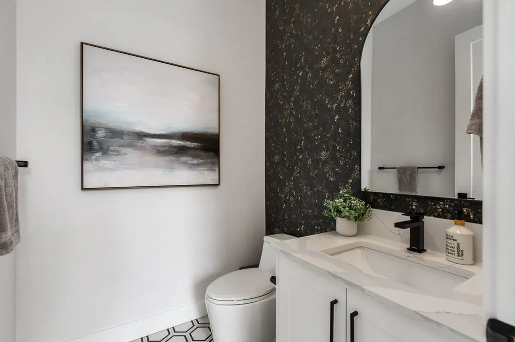 3010 26a Street SW Calgary AB T3E 2E1