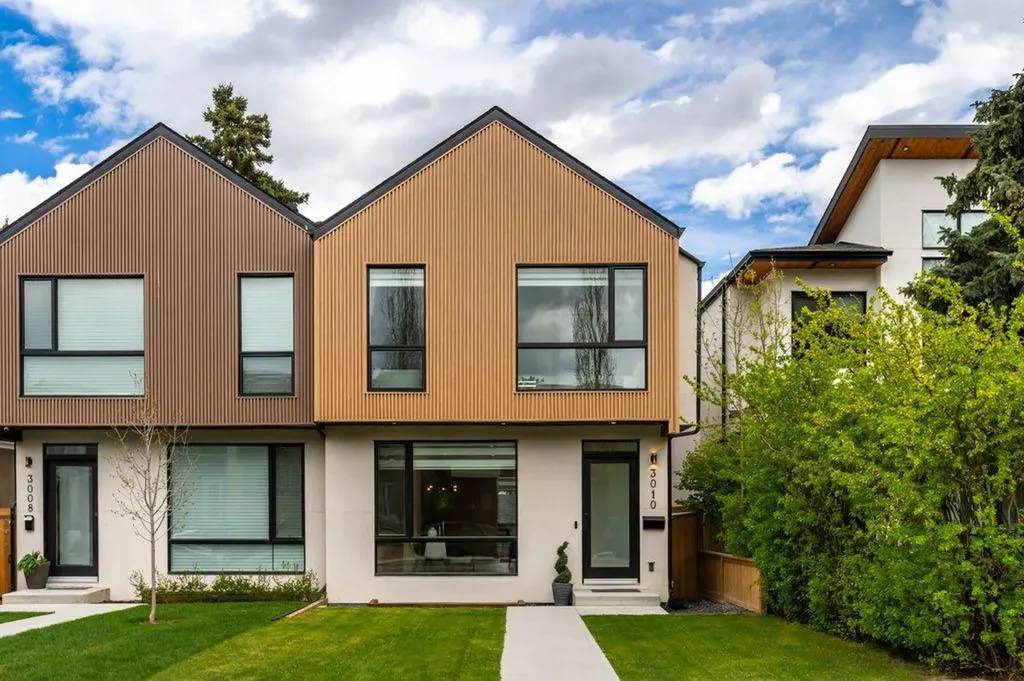3010 26a Street SW Calgary AB T3E 2E1