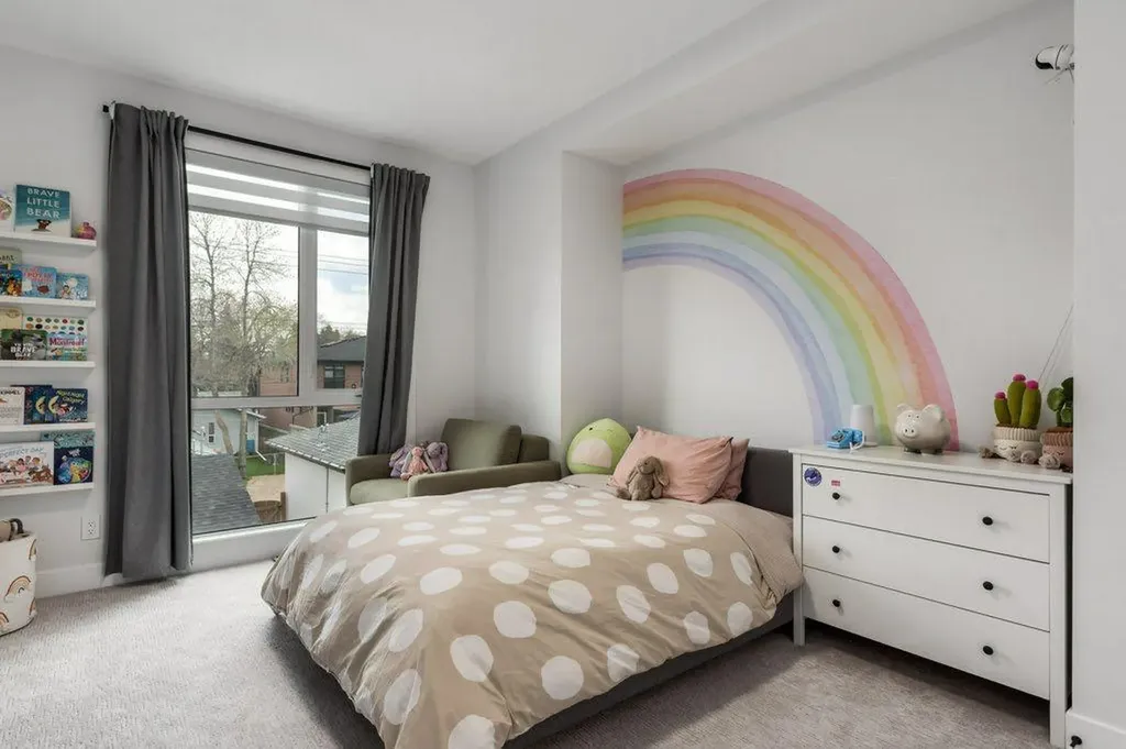 3010 26a Street SW Calgary AB T3E 2E1