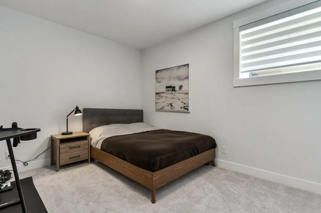 3010 26a Street SW Calgary AB T3E 2E1