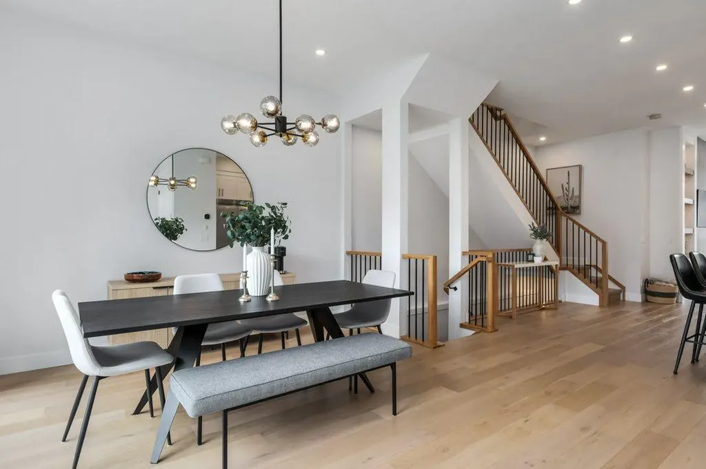 3010 26a Street SW Calgary AB T3E 2E1