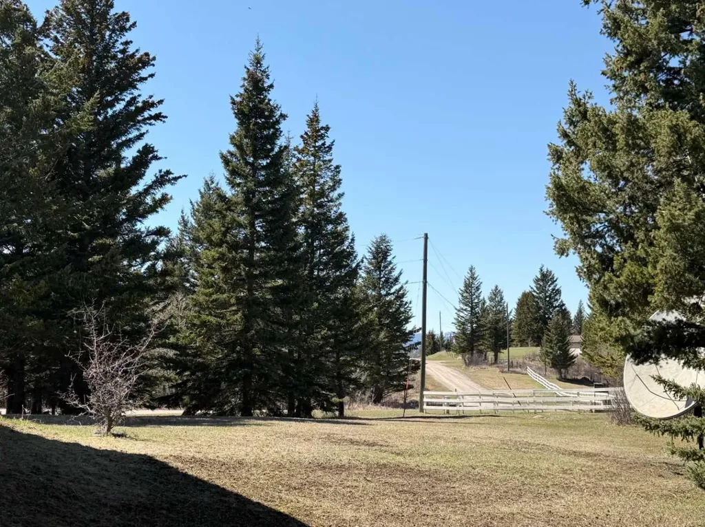 2803 90 Street Coleman AB T0K 0M0