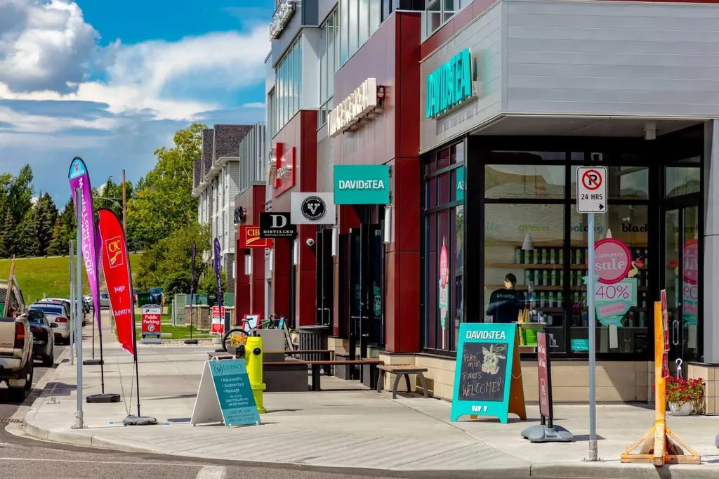 2021 32 Avenue SW Calgary AB T2T 1W7